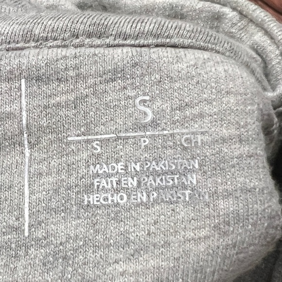 Clemson Tigers University Collegiate NCAA Gray Pullover Sweatshirt - Picture 4 of 5